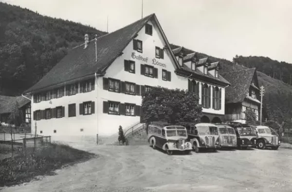 In den 1970er Jahren machte die "Beizenfasnacht" den Löwen überregional bekannt.